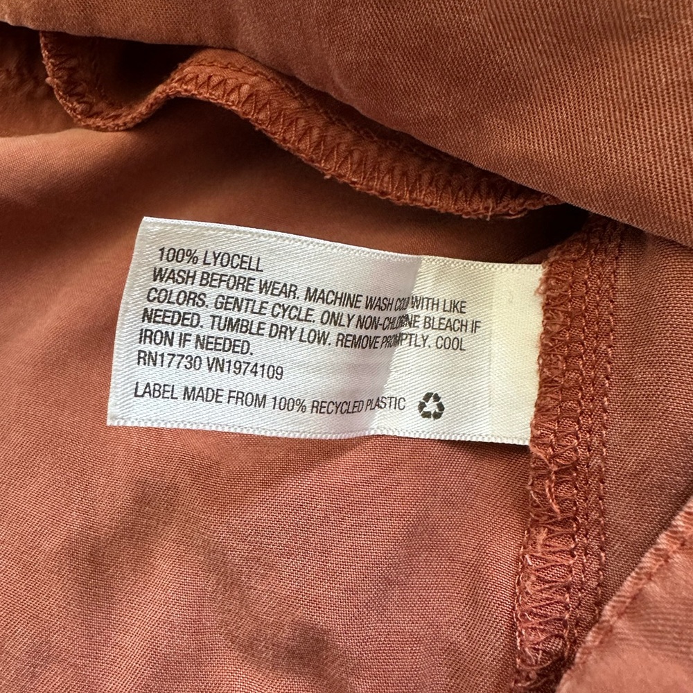 Universal Thread Women's Terracotta Shorts - Picture 7 of 7